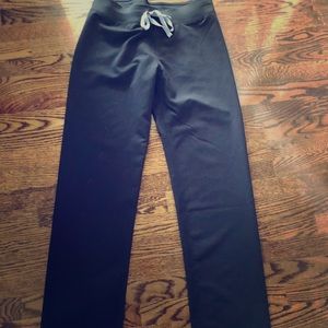 FIGS Livingston Basic Scrub Pants.